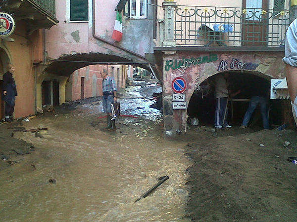 Alluvione - foto de Il Fatto Quotidiano