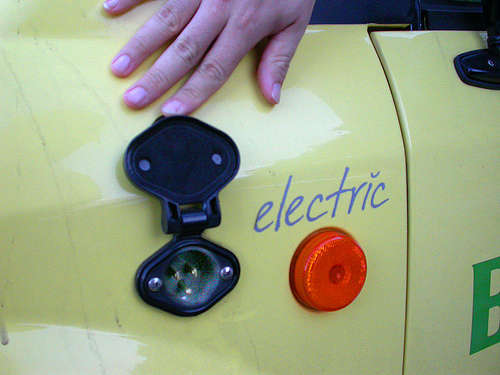 Auto elettrica - foto di Spacing Magazine 