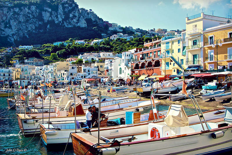 Capri - Photo credit: John O Dyer / Foter / Creative Commons Attribution-NonCommercial-NoDerivs 2.0 Generic (CC BY-NC-ND 2.0)