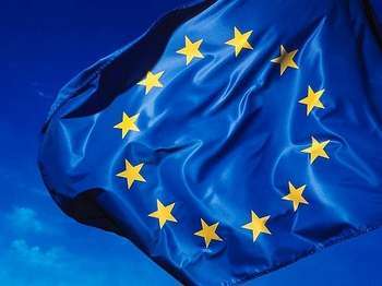 Eu flag - Photo credit: rockcohen / Foter / Creative Commons Attribution 2.0 Generic (CC BY 2.0)
