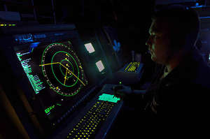 Radar - Author U.S. Navy photo by Mass Communication Specialist 3rd Class Bryan Niegel