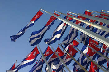 Cuban flag - Photo credit: Indrani Soemardjan via Foter.com / CC BY-NC-ND