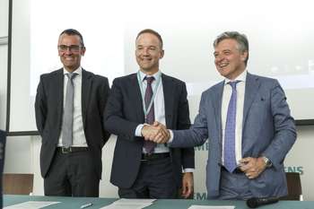 Firma accordo tra Confindustria e Siemens - photo credit Siemens