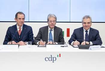 Firma accordo Commissione UE-CDP - Photo credit: Cassa Depositi e Prestiti