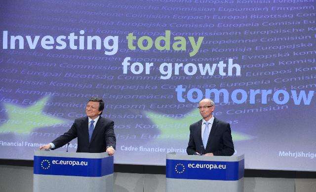 José Manuel Barroso, Janusz Lewandowski - Credit © European Union, 2012
