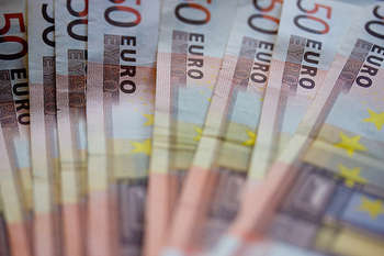 Euro Banknotes - foto di snorski