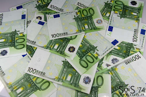 Euro banknotes - foto di ScriS